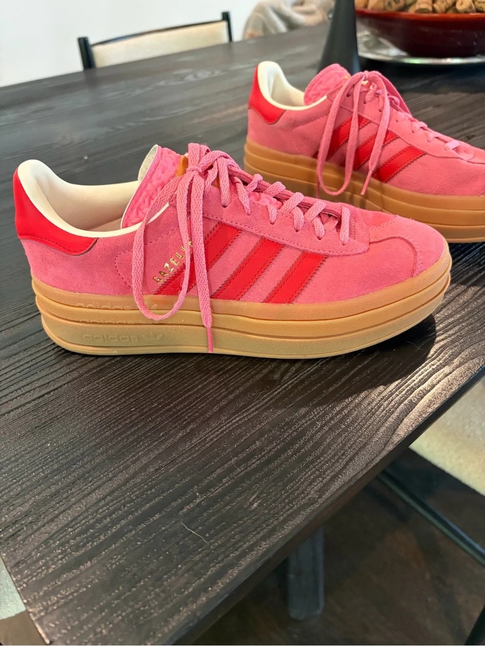 adidas Women’s Pink Suede Platform Sneakers with Gum Sole - Picture 2 of 8